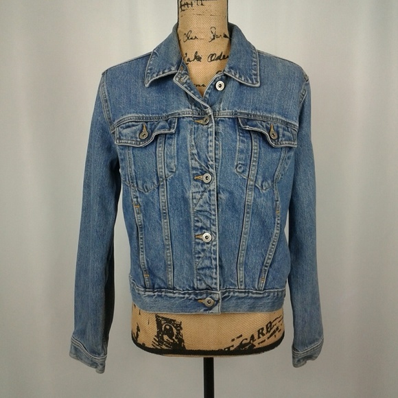 Liz Claiborne Jackets & Blazers - Liz Claiborne denim jacket M